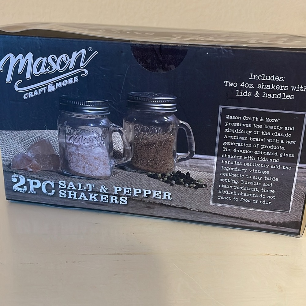 MASON JAR Salt and Pepper Shakers - Picture 4 of 6